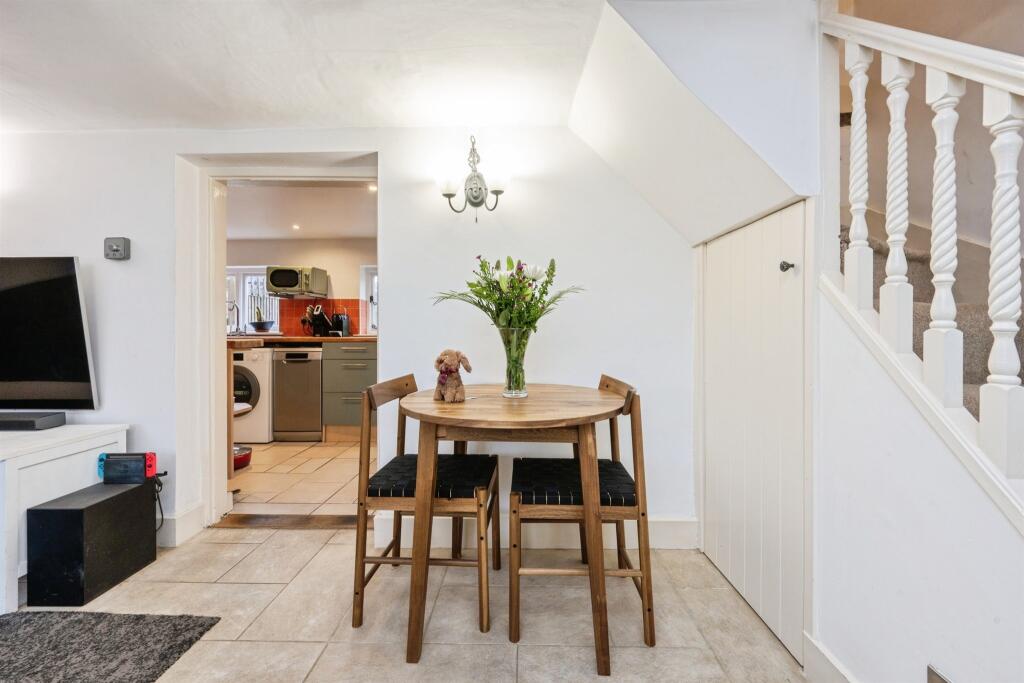 House in Little Kingshill, Great Missenden - View 5