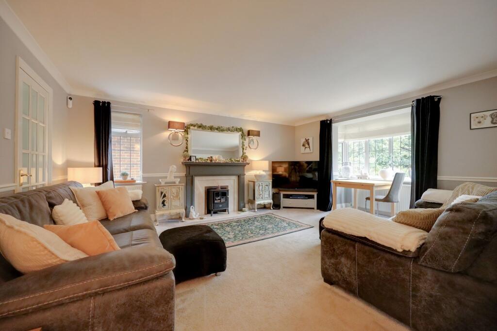 House in Redhill - View 5