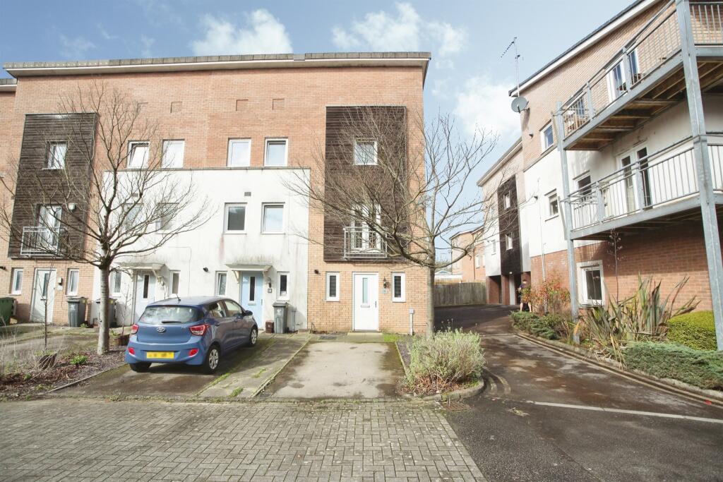 House in Cardiff, Windsor Quay, Grangetown - View 4