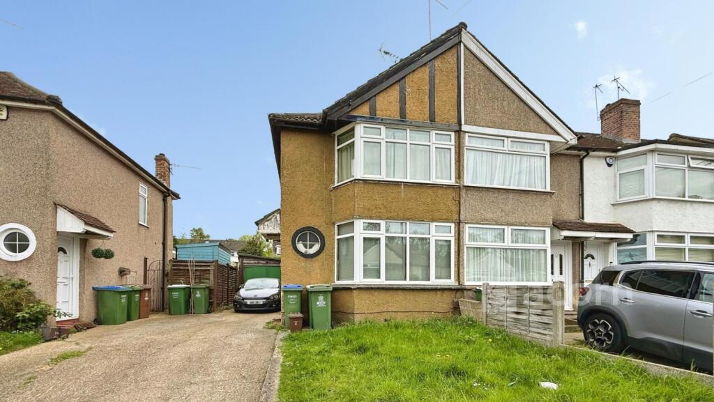 Main image of property: Parkside Avenue Bexleyheath DA7