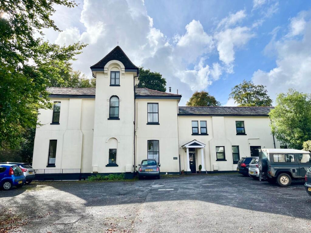 Main image of property: Bossell House, Buckfastleigh