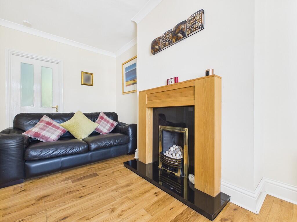 Fulwood Avenue, Knightswood, Glasgow photo 4