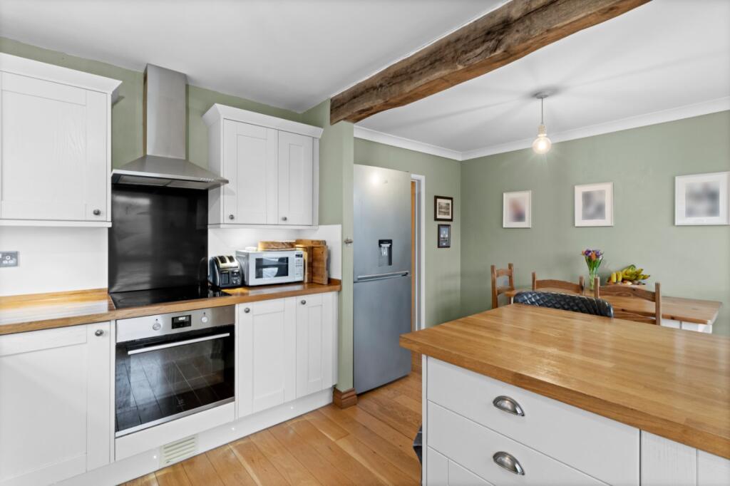 Jeffreys Way, Uckfield, East Sussex, TN22 photo 4