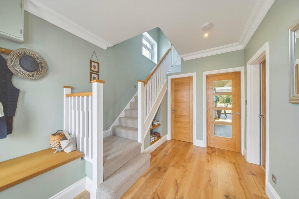 House in Nottingham, Lady Bay - View 4