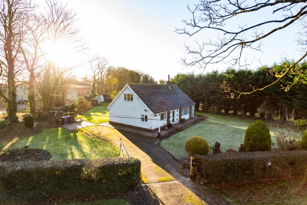 Main image of property: Fryston Common Lane, Monk Fryston, Leeds