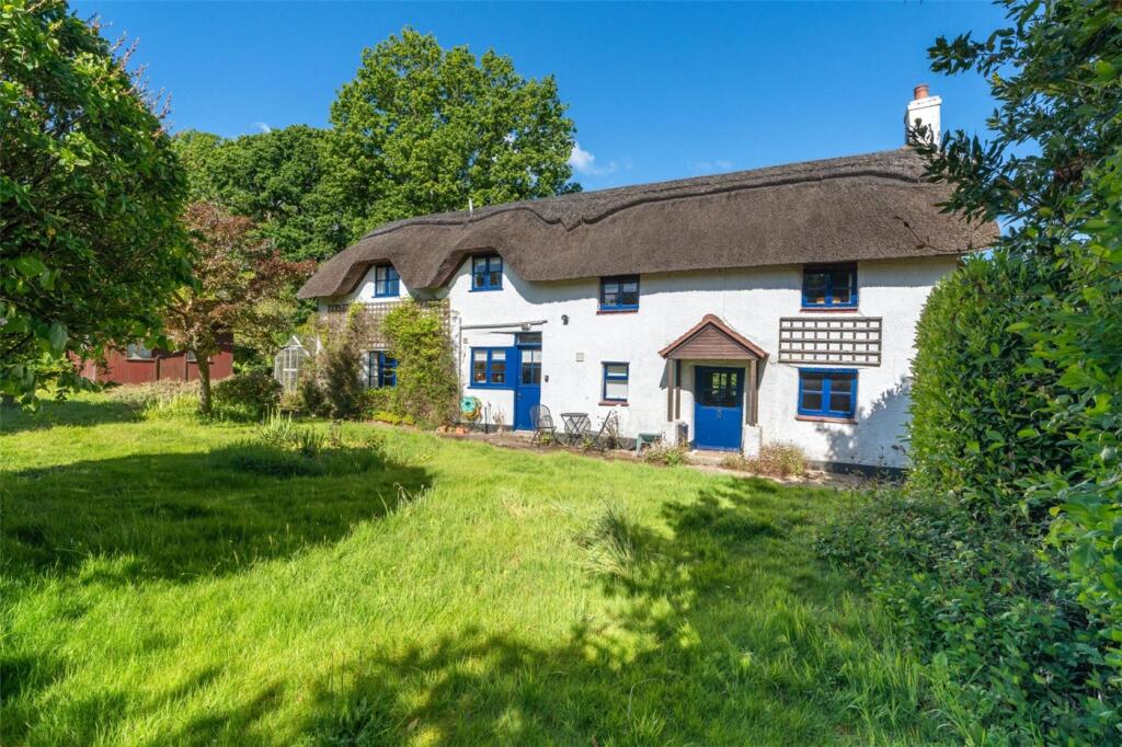 Little Thatch, Furzehill