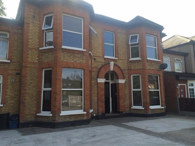 Main image of property: Mansfield Road, Ilford, IG1