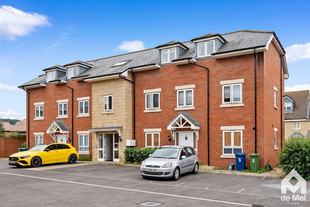 Fotescue Road, Bishops Cleeve, Cheltenham