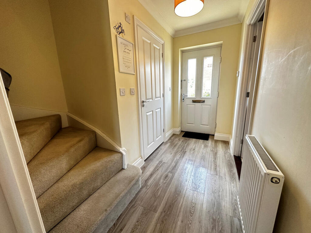 House in Ipswich - View 2