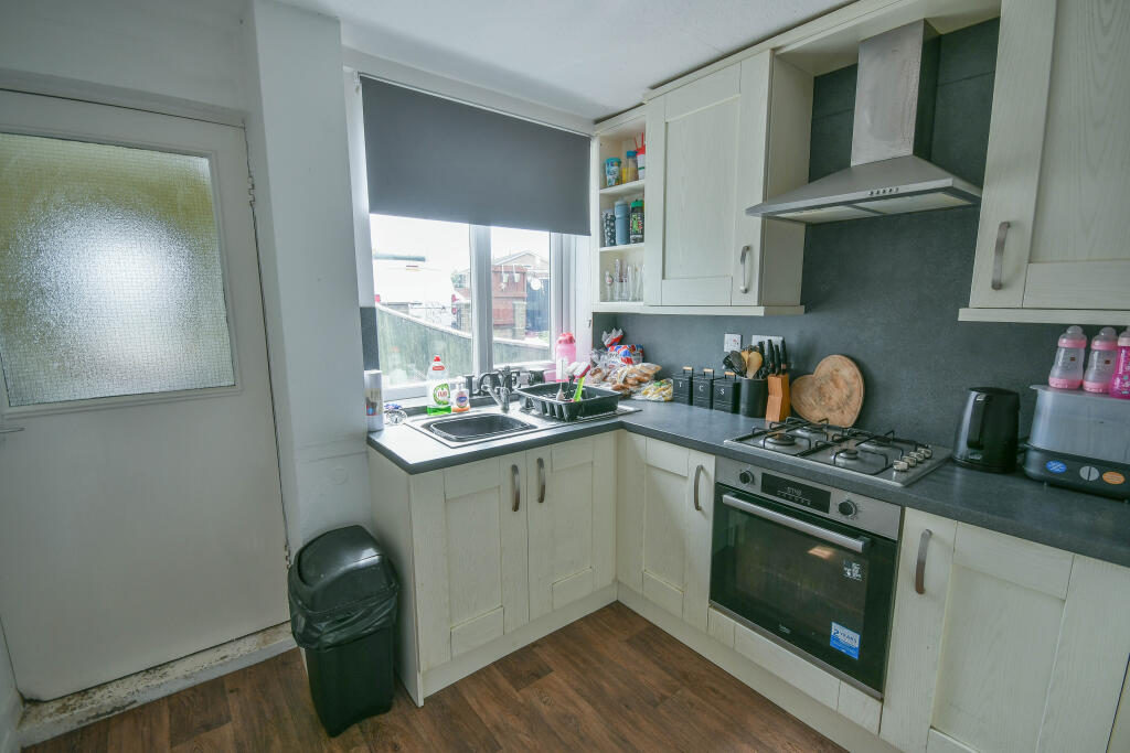 House in Newcastle upon Tyne, County Durham - More