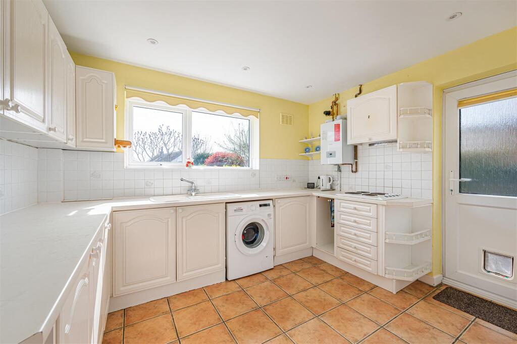 Upper Belgrave Road, Seaford photo 5