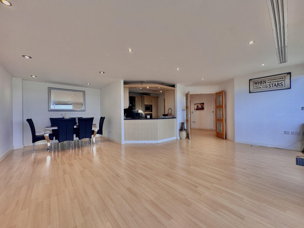 Main image of property: Imperial Point, The Quays, Salford Quays, Salford, Greater Manchester, M50