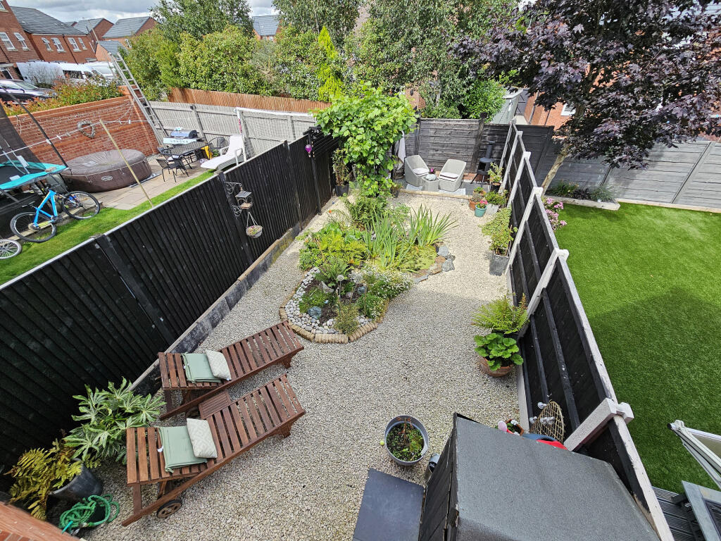 Rendle Close, Winnington, Northwich, CW8 photo 3
