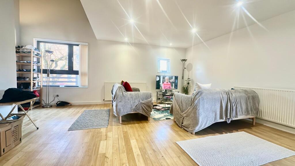 Main image of property: LOFT DUPLEX APARTMENT- Vittoria Street, Birmingham, B1