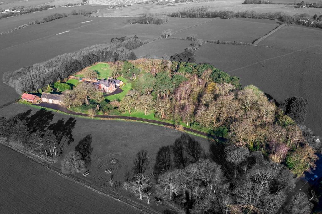 House in Wigan - View 2