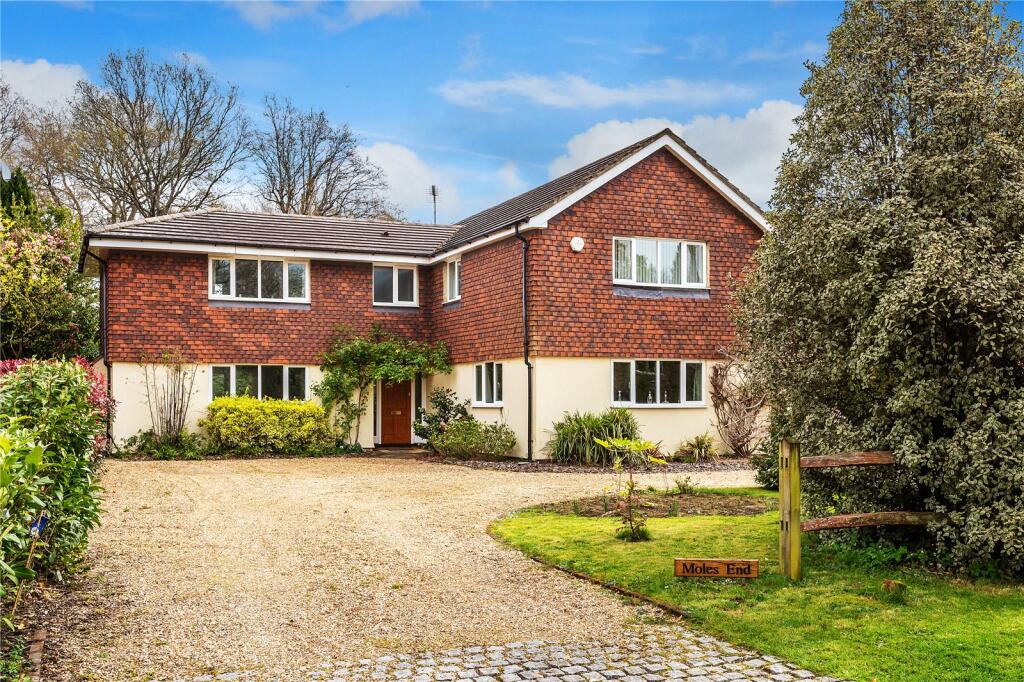 Main image of property: Woodland Avenue, Cranleigh, Surrey, GU6