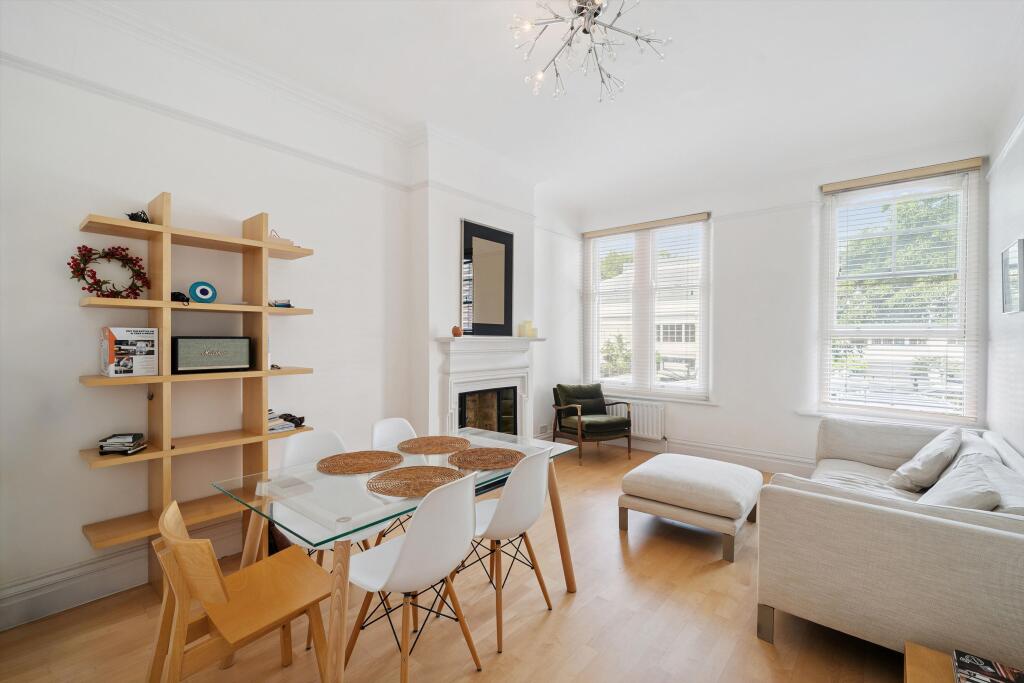 Main image of property: Kings Road, London SW3