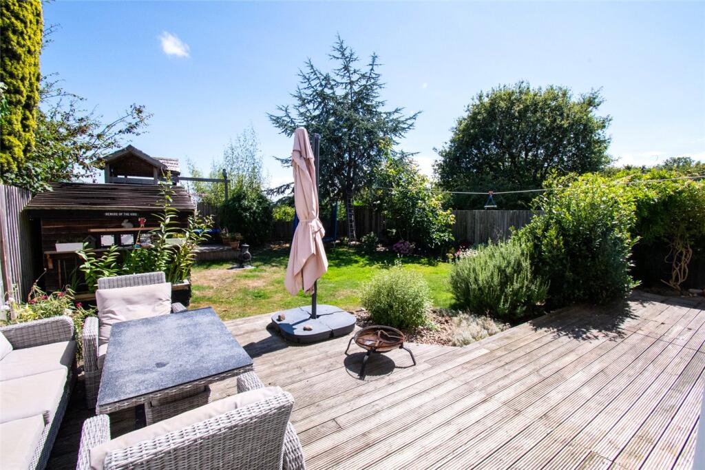 Mostyn Avenue, Heswall, Wirral photo 3