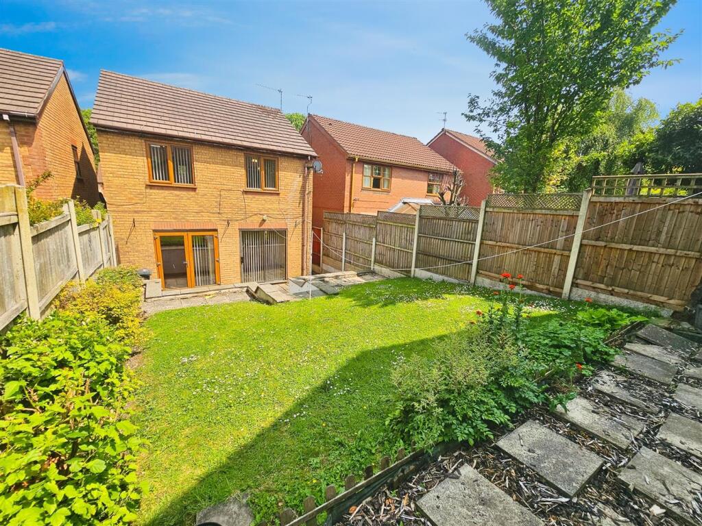 Bluebell Close, Biddulph, Staffordshire Moorlands - Ansicht 2