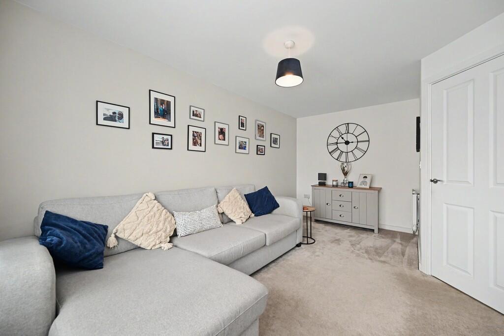 House in Rugby, Clifton-upon-Dunsmore - View 4