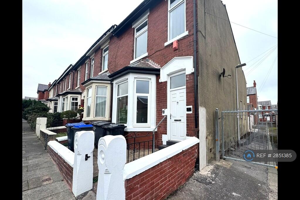 Main image of property: Poplar Avenue, Blackpool, FY3