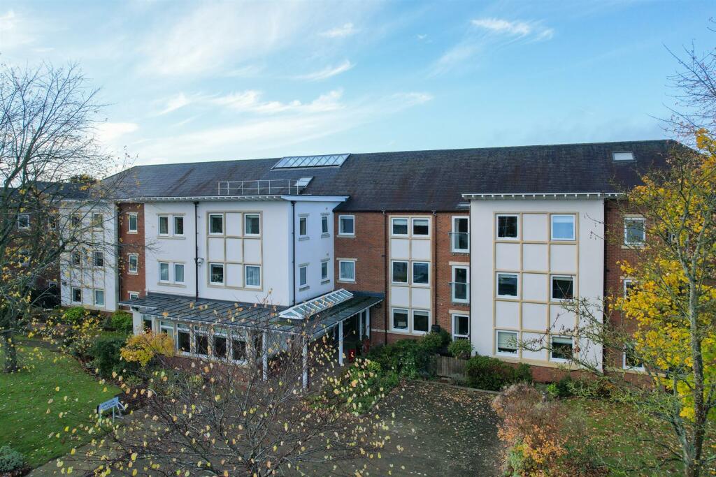 Main image of property: Main Street, Tiddington, Stratford-Upon-Avon