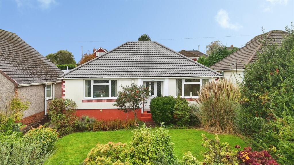 Court Road, CAERPHILLY