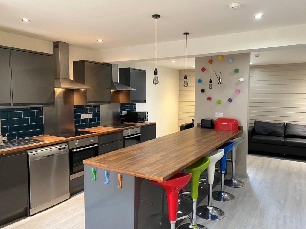 Main image of property: 13 Brook Street, Huddersfield, HD5