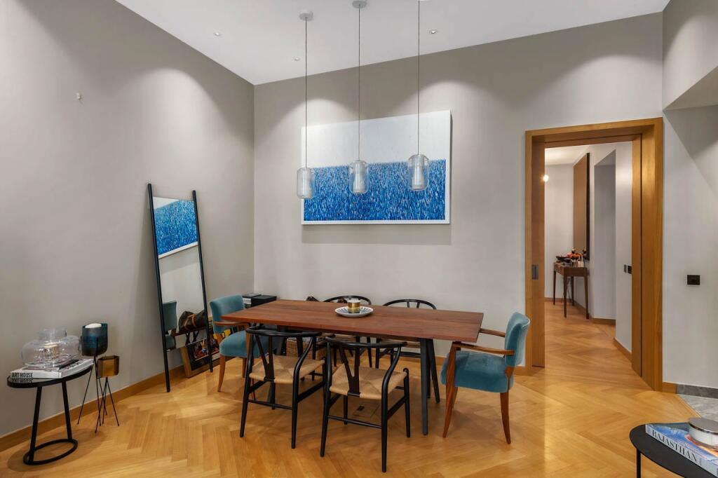 Apartment in London, Royal Borough of Kensington and Chelsea - View 2