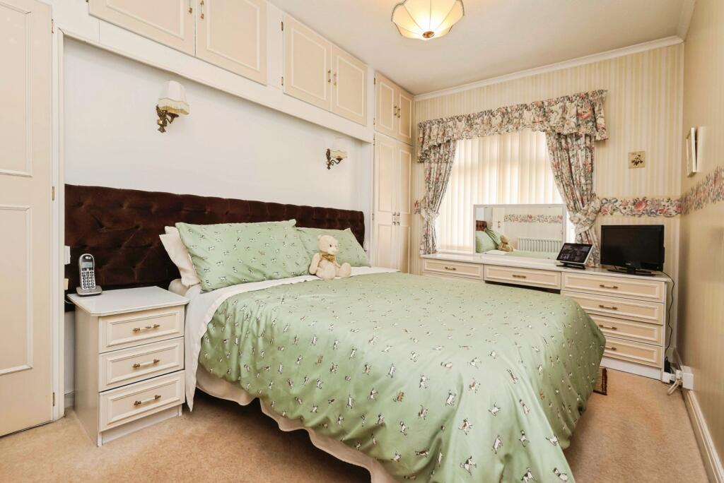 Leahouse Road, Oldbury, West Midlands, B68 - View 6
