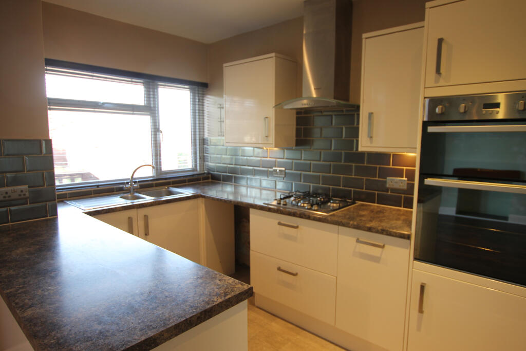 House in Portsmouth - View 5