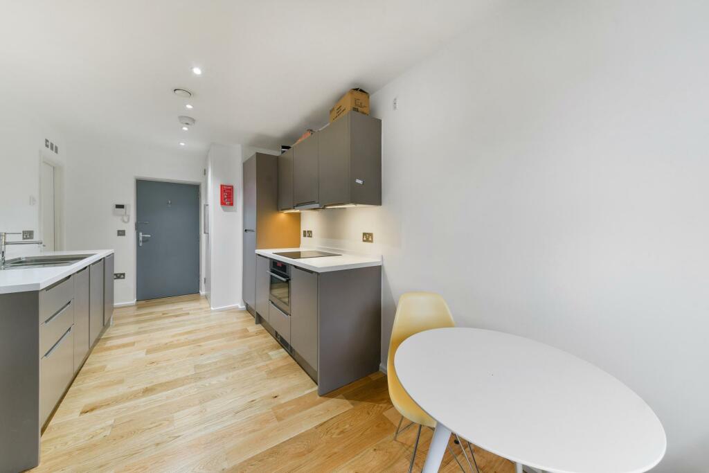 Studio apartment for rent