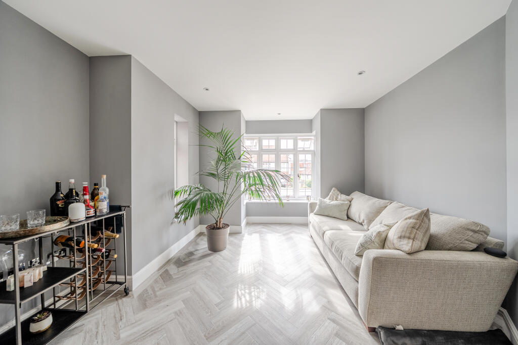 House in St Albans - View 4