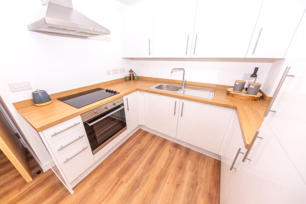 Apartment in Manchester - More