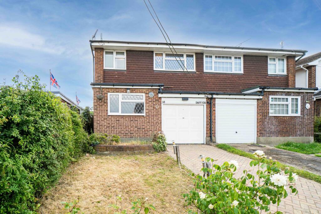 Main image of property: Spencer Road, Benfleet, SS7
