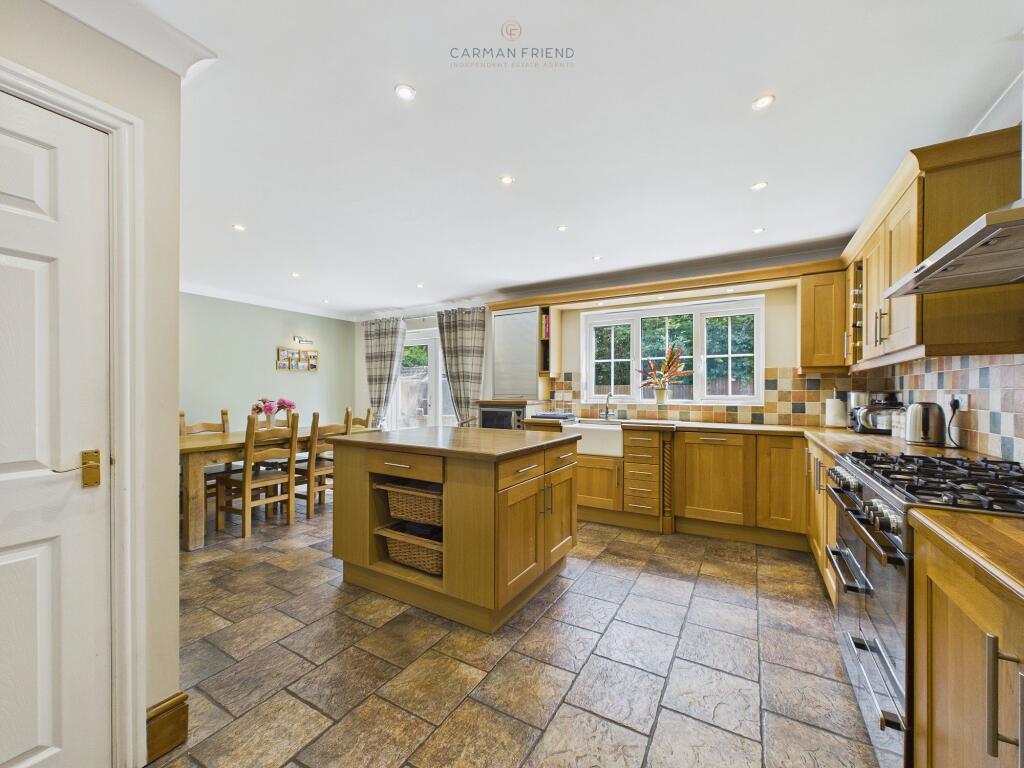 Chester Road, Broughton, CH4 - View 5