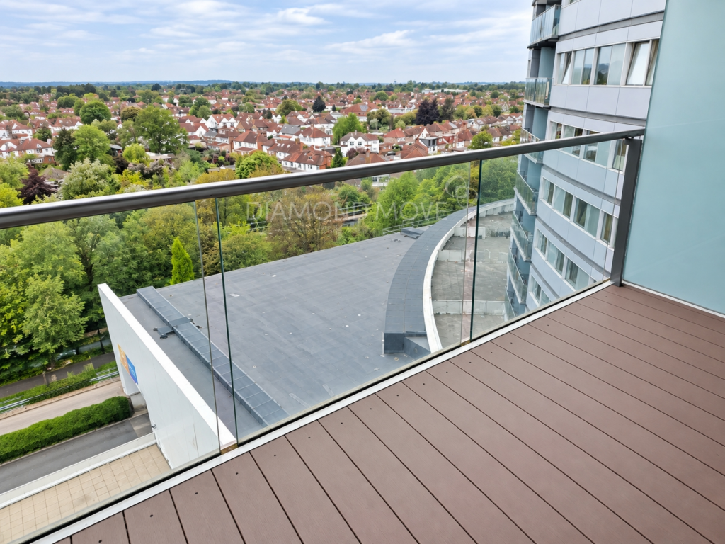 Apartment in Twickenham - View 5