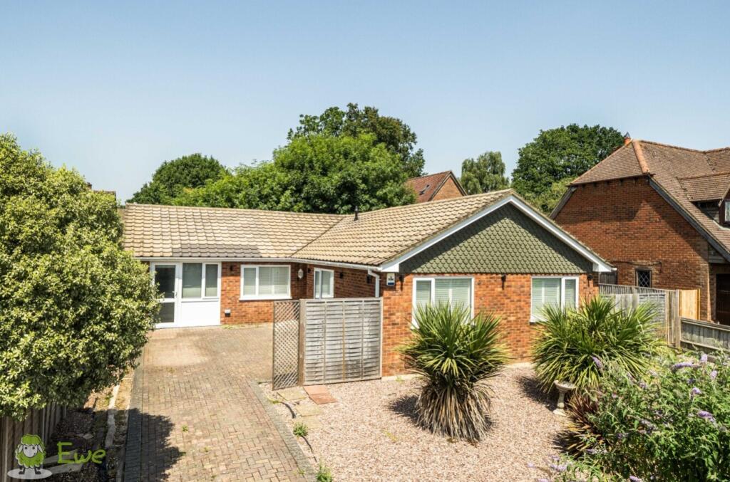 Main image of property: Swains Close, Tadley, Hampshire, RG26