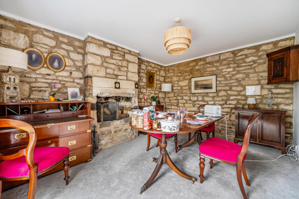 House in Gloucester - More