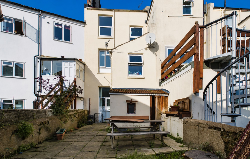 Property photo 9