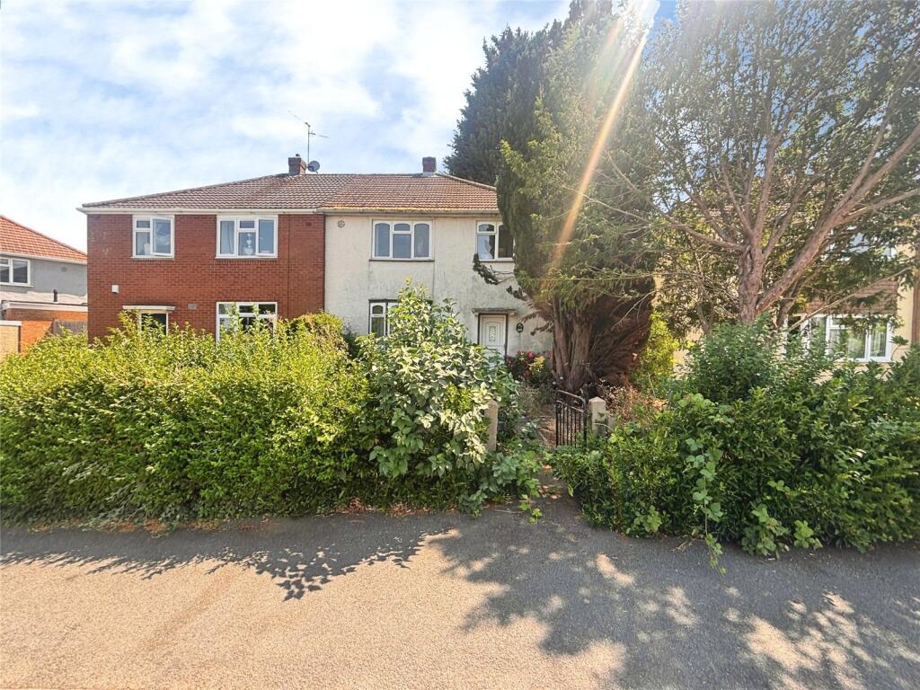 Main image of property: Hampton Road, Warwick, Warwickshire, CV34