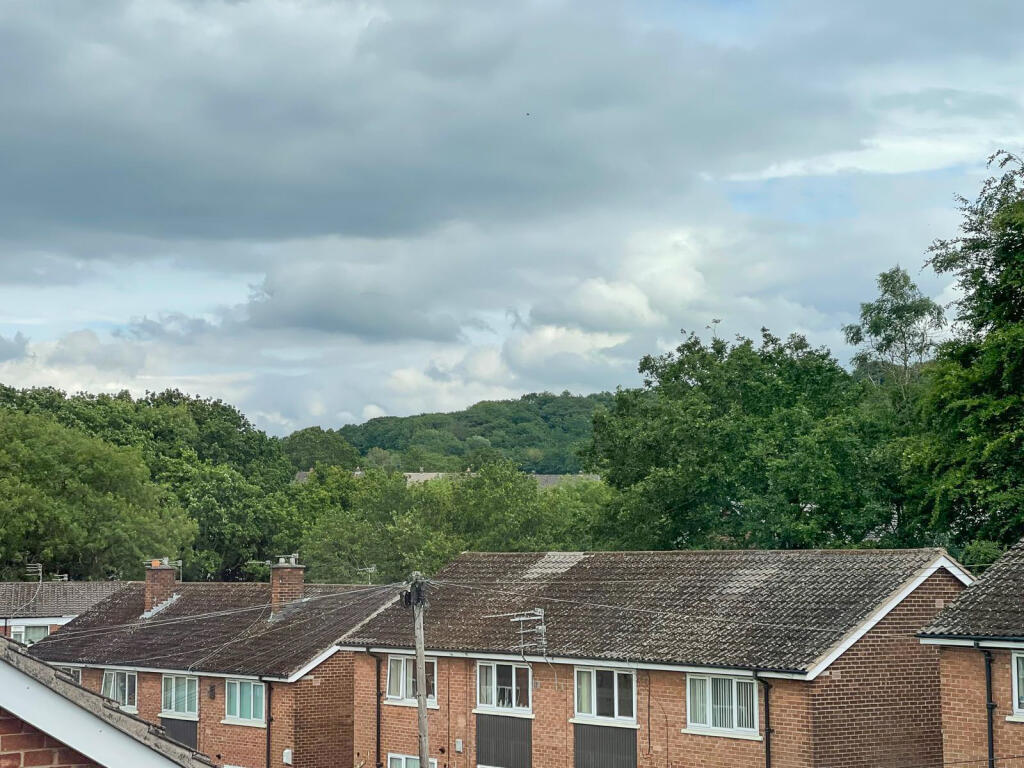 Apartment in Stockport, Greater Manchester - View 4