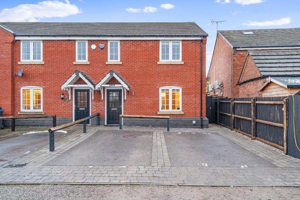 Main image of property: 4 Club Cottages, White Street, Kibworth