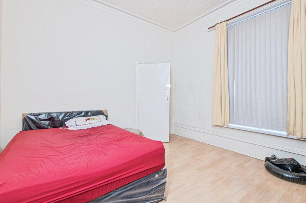 Additional image 10 of Whites View, Bradford