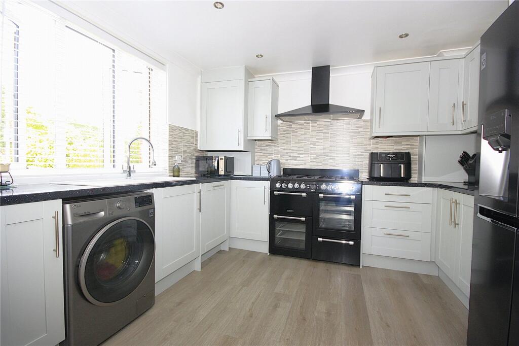 House in Havant, West Leigh - View 3
