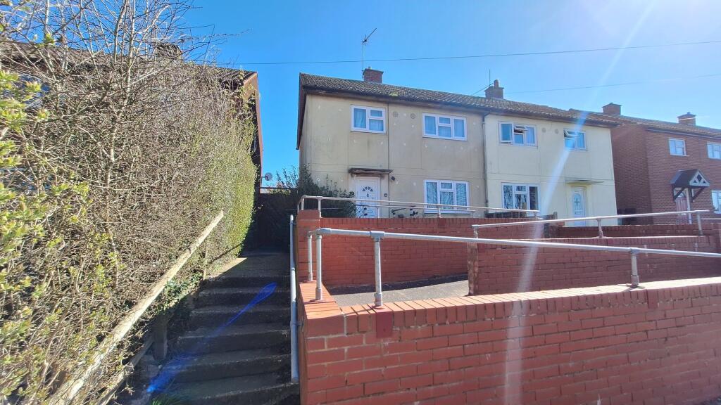 Main image of property: Kitwood Avenue, Dordon, Tamworth, B78 1PF