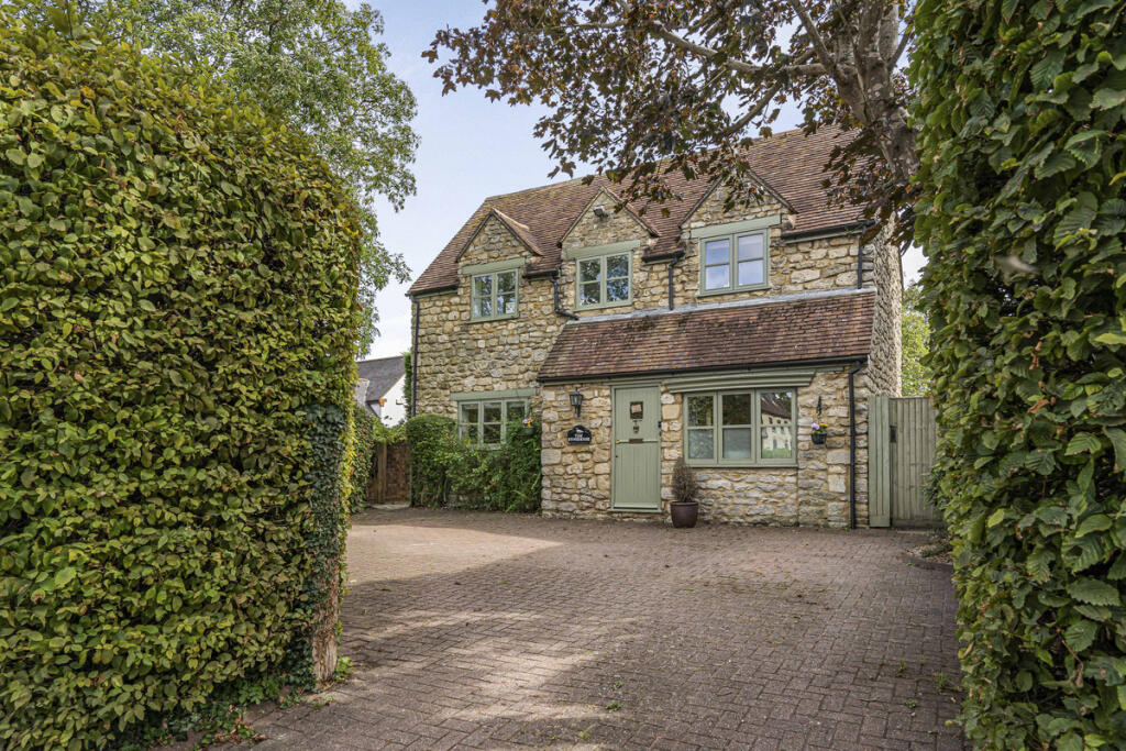 Main image of property: Marsh Gibbon, Bicester, OX27