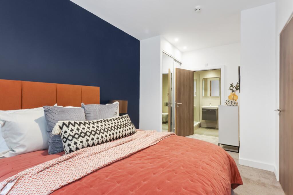 Apartment in Leeds - More