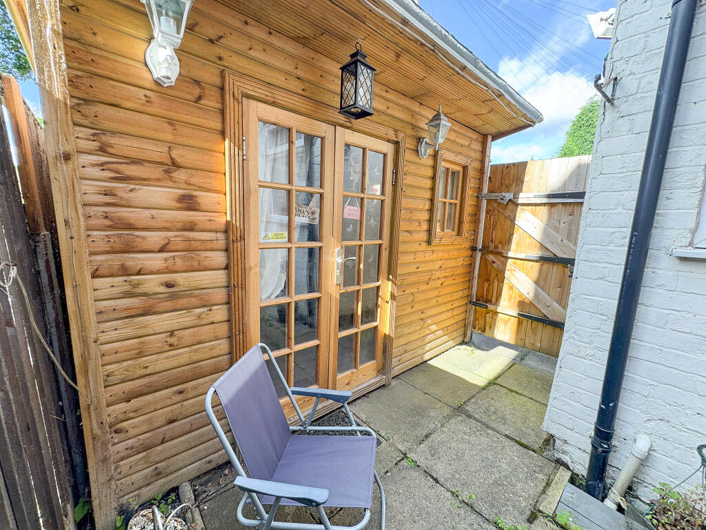 House in Manchester - More