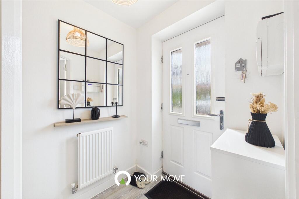 House in Lowestoft, Oulton - More